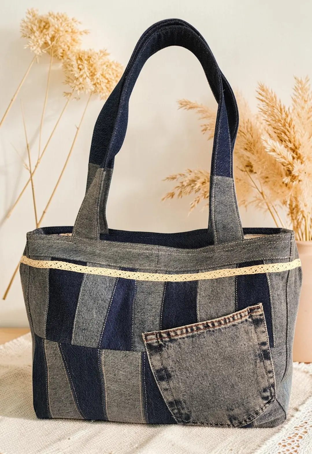 Dantel Detaylı Denim Patchwork Tote Çanta